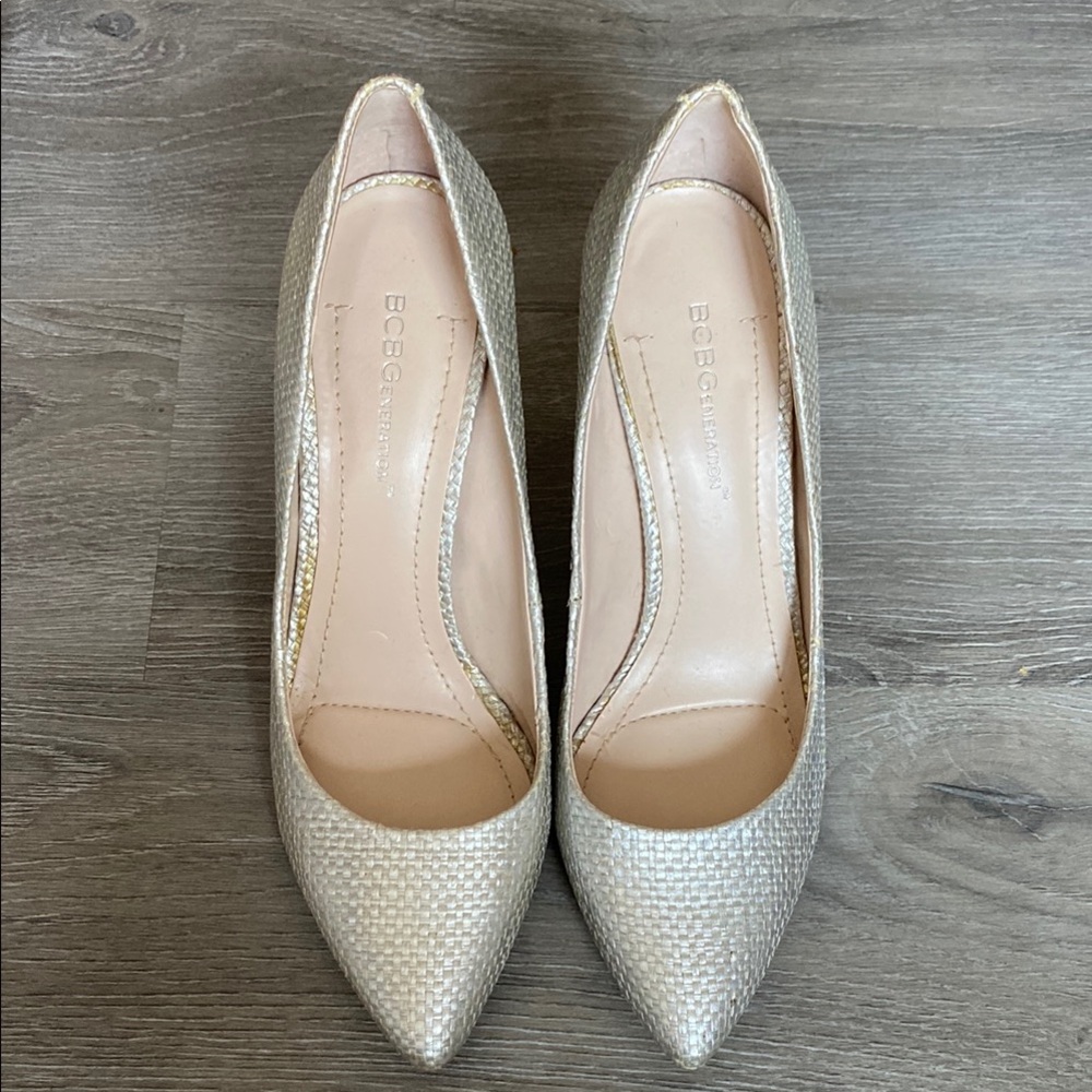 BCBGeneration Silver Pumps